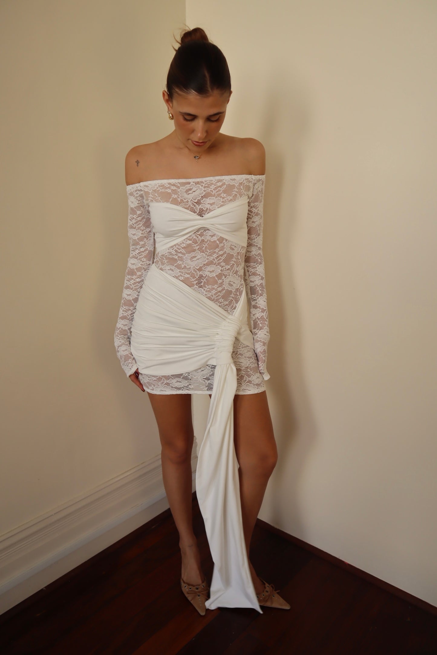 SAMPLE Ortigia off the shoulder