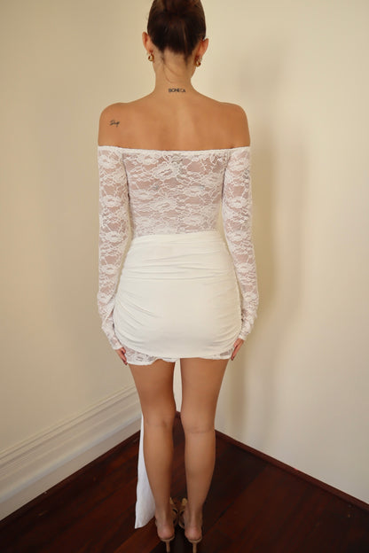 SAMPLE Ortigia off the shoulder