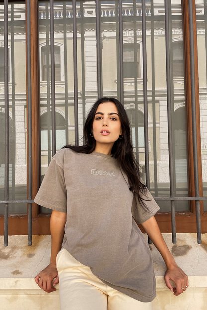 Roupas tee