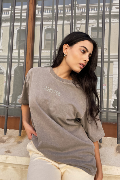 Roupas tee